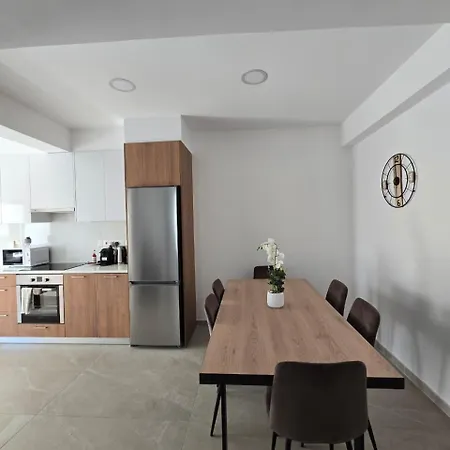Lazuli Center Ap 12 Apartment *